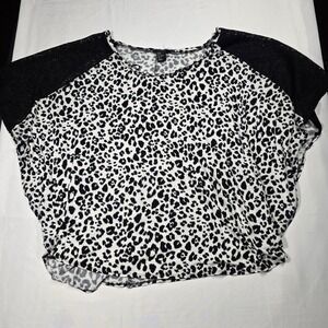 HM Women Black White Leopard Print Lace Raglan Sleeve Top Size Medium Rocker